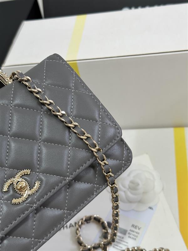 2026127205142451 700